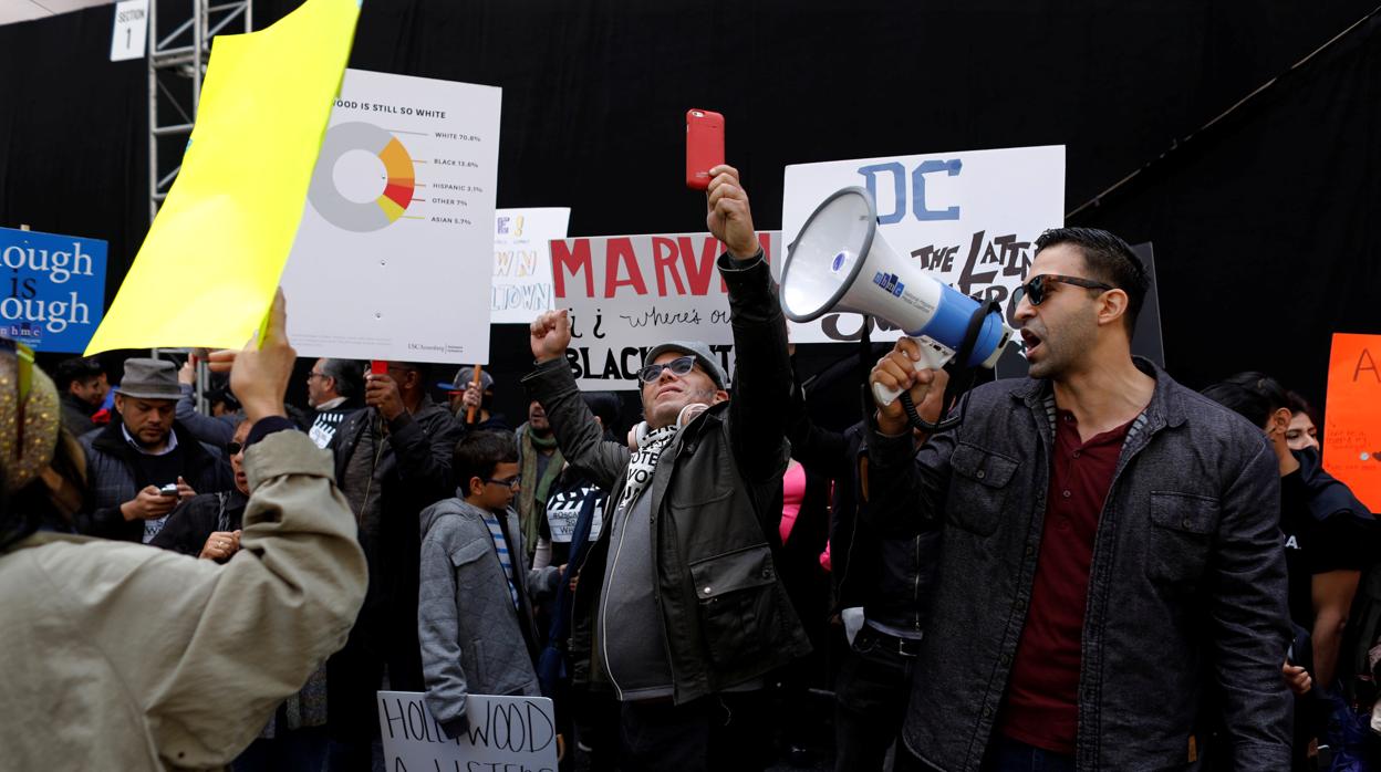 Protesta en Los Ángeles por la discriminación de latinos en la industria del cine en 2018