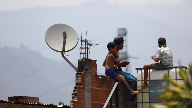 DirecTV cesa sus operaciones en Venezuela presionada por las sanciones internacionales