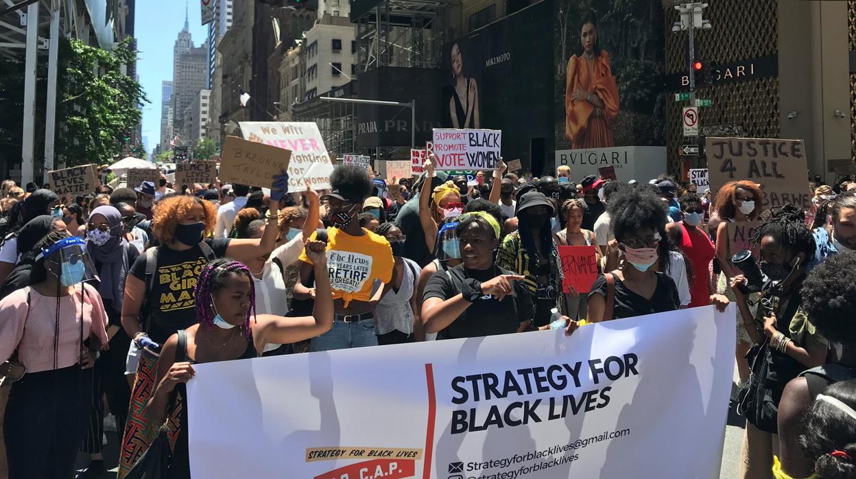 Protesta en Nueva York por la muerte de Floyd