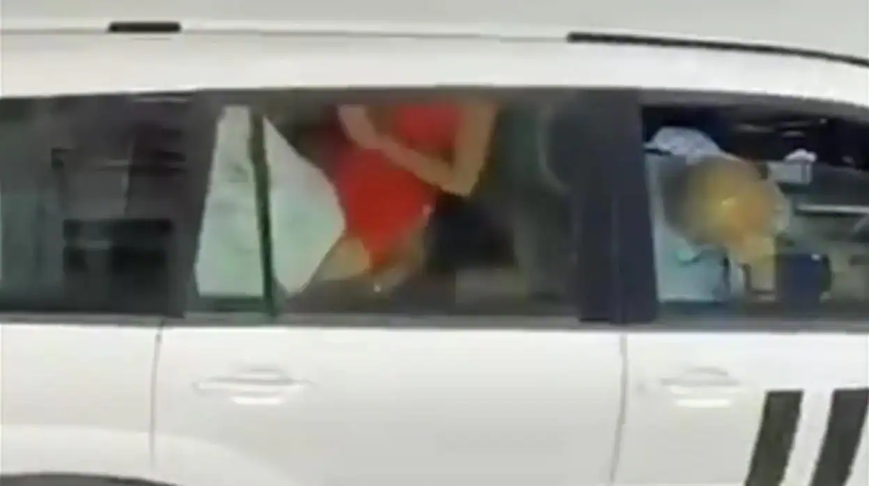 La ONU investiga el vídeo de dos funcionarios teniendo sexo en un coche