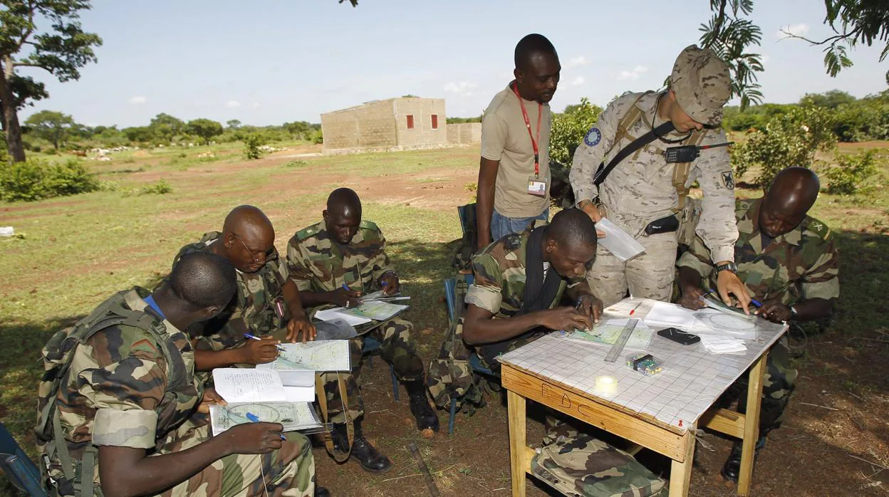 El equipo de entrenamiento español del centro de instrucción de Koulikoro, encargado del entrenamiento del ejército maliense