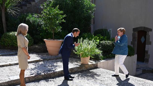 Macron y Merkel quieren mediar en Bielorrusia junto a Vladimir Putin