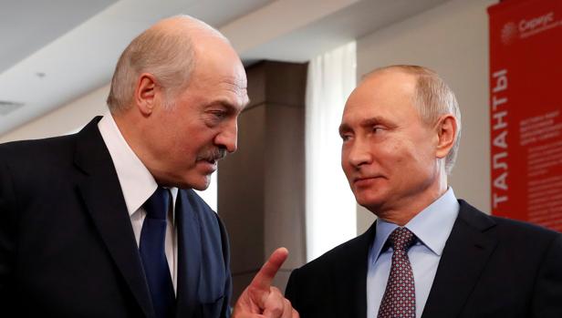 Putin prepara el envío de fuerzas policiales a Bielorrusia para apoyar a Lukashenko