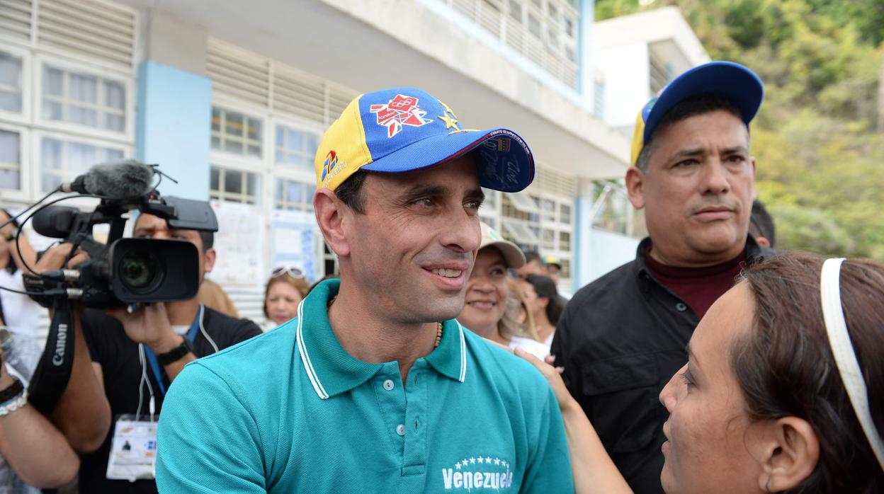 El partido de Capriles le desautoriza y no irá a las elecciones de Maduro