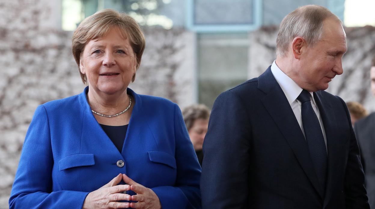 Angela Merkel y Vladimir Putin, en un acto en Berlín el pasado enero