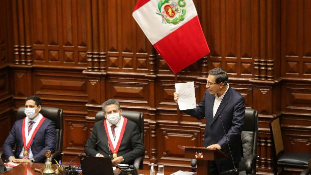 El Congreso de Perú rechaza la destitución del presidente Martín Vizcarra