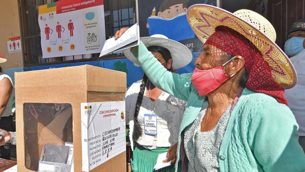 Almagro defiende la labor de la misión de observación electoral en Bolivia