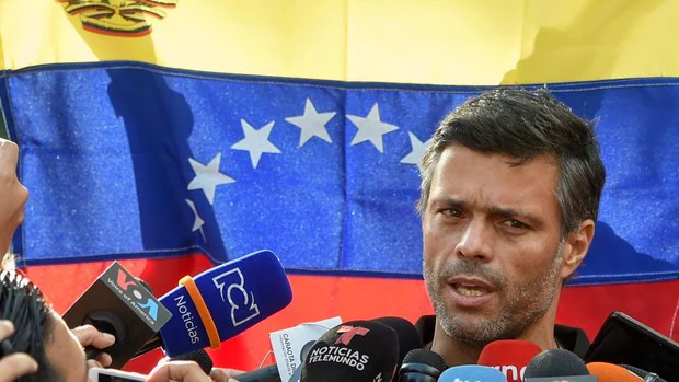 Los opositores temen un Gobierno interino en el exilio dirigido por Leopoldo López