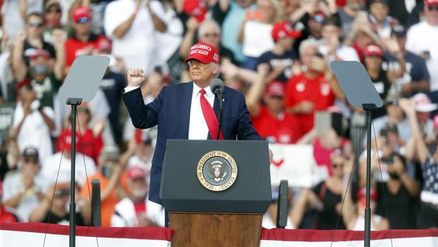El masivo voto por adelantado alarma a la campaña de Trump