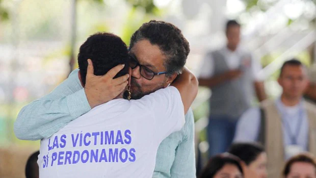 Más luces que sombras tras cuatro años de paz con las FARC
