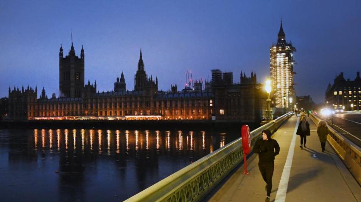 El Parlamento británico, este martes. Hoy miércoles deberá votar el acuerdo pos-Brexit