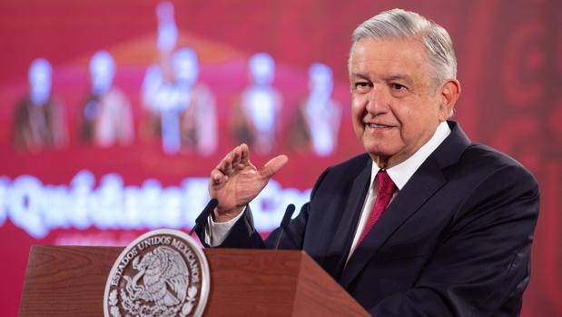 Derecha e izquierda se reúnen en sendas alianzas y polarizan la política mexicana