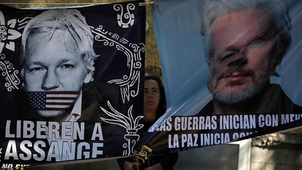 La Justicia británica niega la libertad bajo fianza a Assange