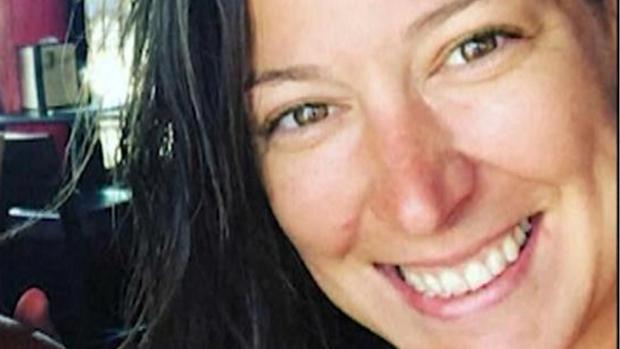 Un policía y una simpatizante de QAnon, entre las cinco víctimas mortales