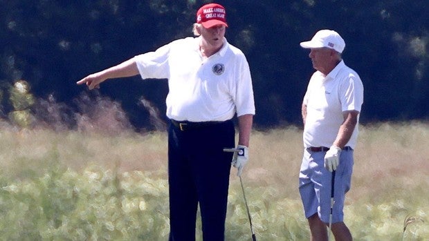 Twitter suspende una cuenta del líder supremo iraní que amenaza con atacar a Trump mientras juega al golf