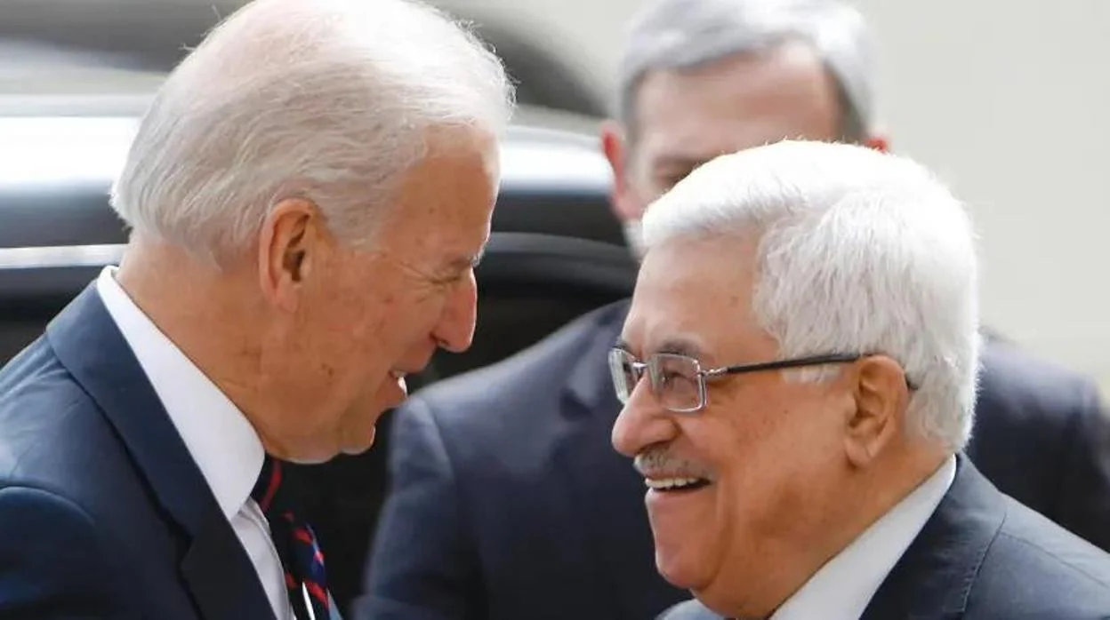 El líder palestino Abás con el entonces vicepresidente Biden en 2010
