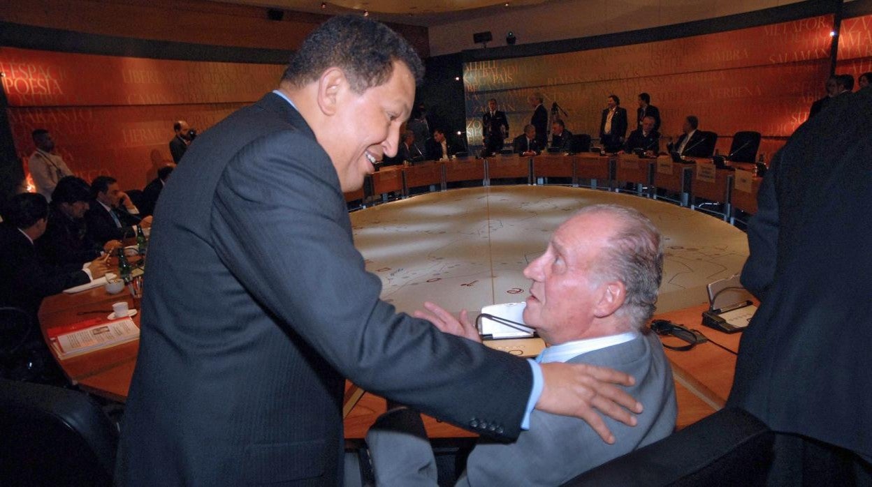 El Rey Juan Carlos mandó a callar a Chávez en la Cumbre de 2007