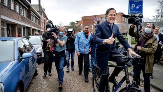 Los holandeses dan la victoria a Rutte y sus aliados de centro derecha