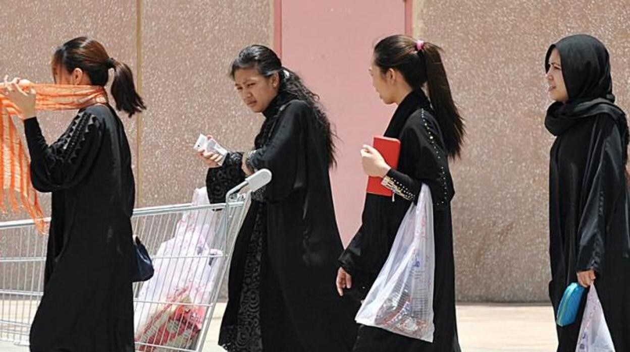 Trabajadoras filipinas católicas en Riad, uno de los objetivos favoritos de la «policía religiosa» saudí