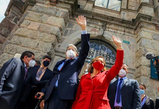 Lasso, con su esposa María De Lourdes Alcivar