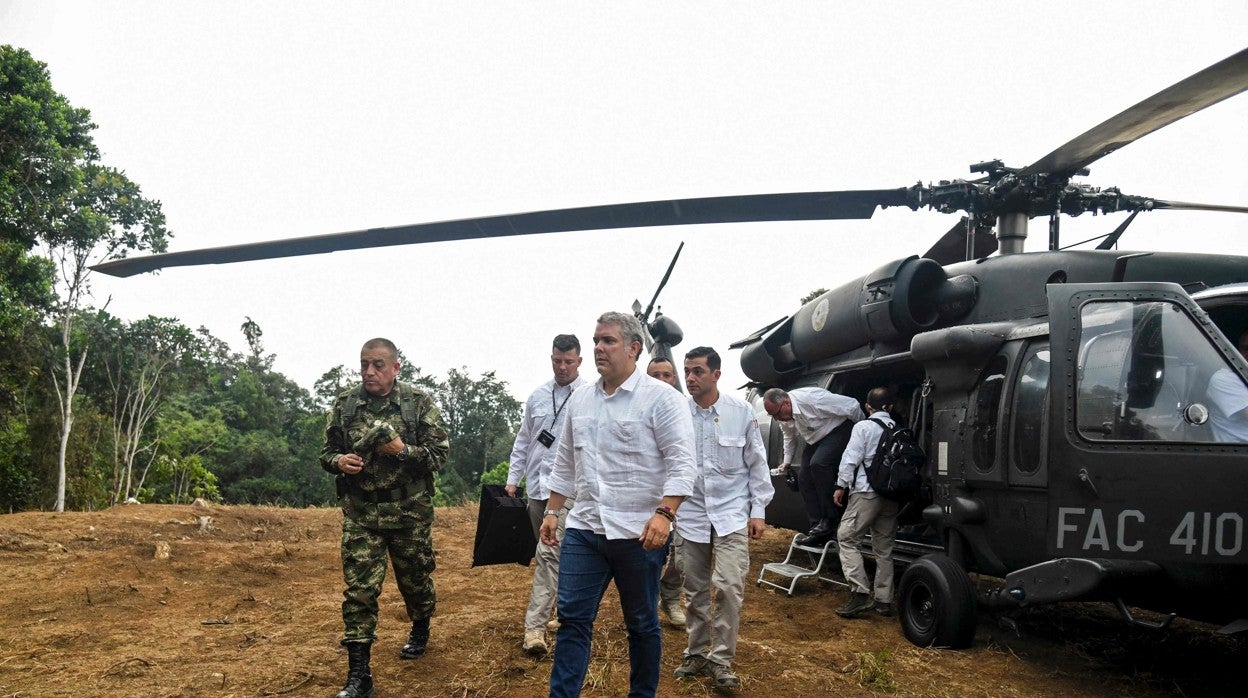 Disparan al helicóptero en el que viajaba Iván Duque, presidente de Colombia