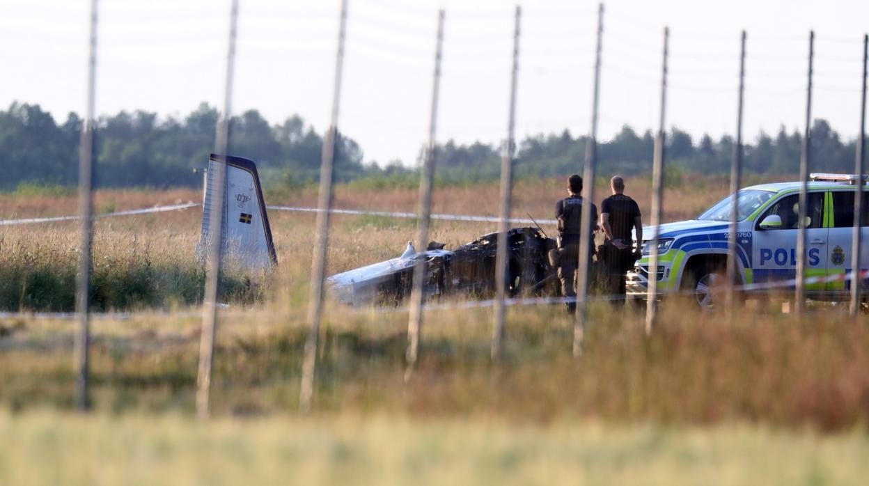 Imagen de los restos de la avioneta