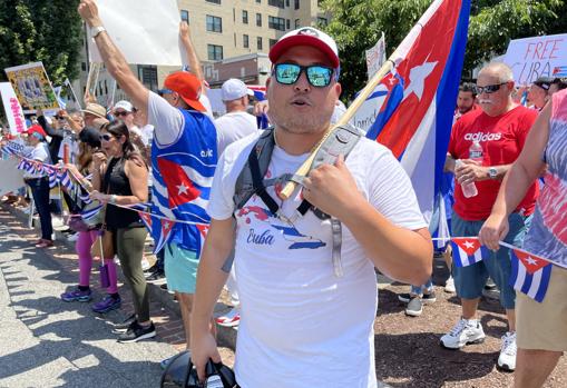 Alejandro Cervantes, durante la manifestación en Washington