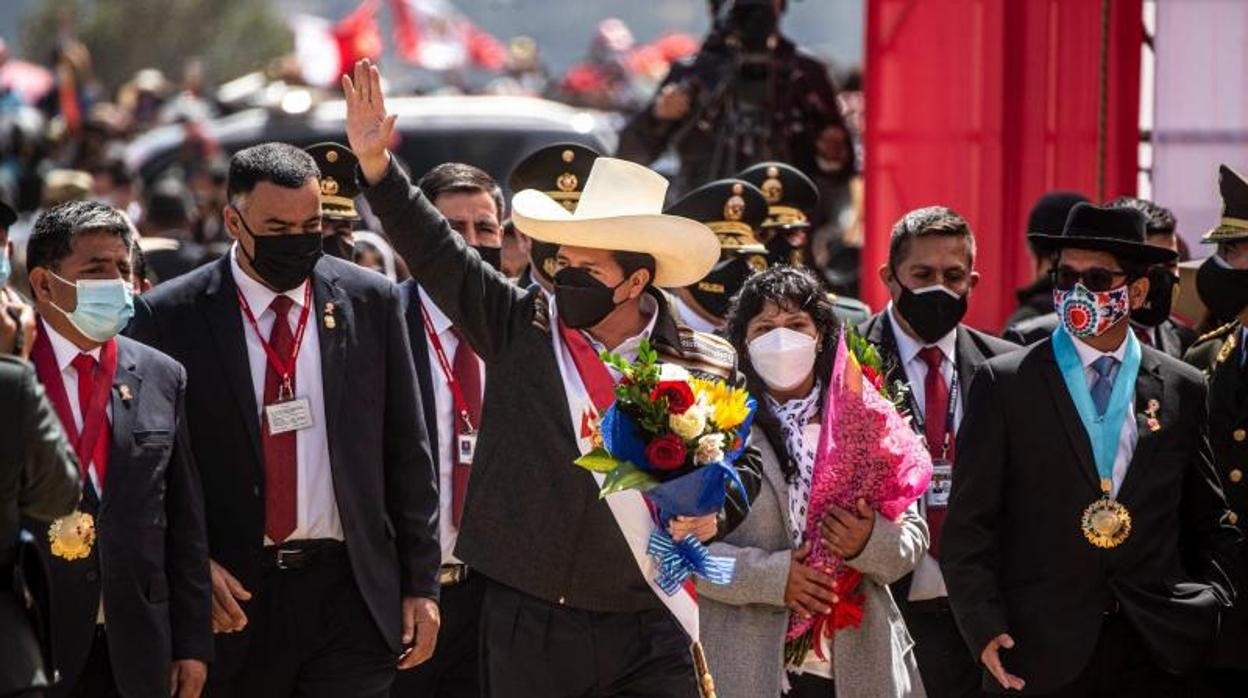 El presidente peruano, Pedro Castillo, llega a Pampa de la Quinua