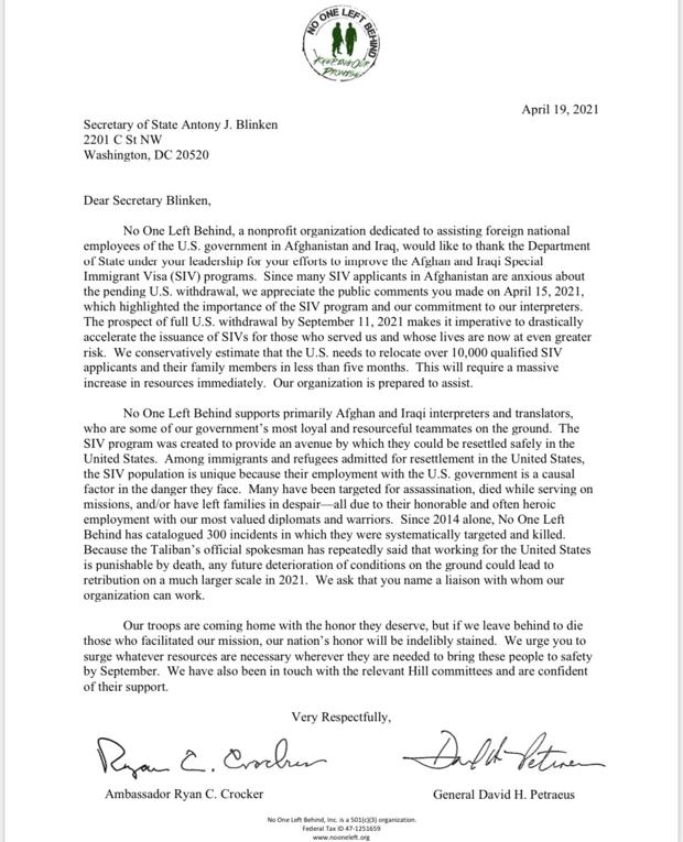 El general Petraeus y el ex embajador Crocker pidieron ya en abril la evacuación de los colaboradores afganos de EE.UU.