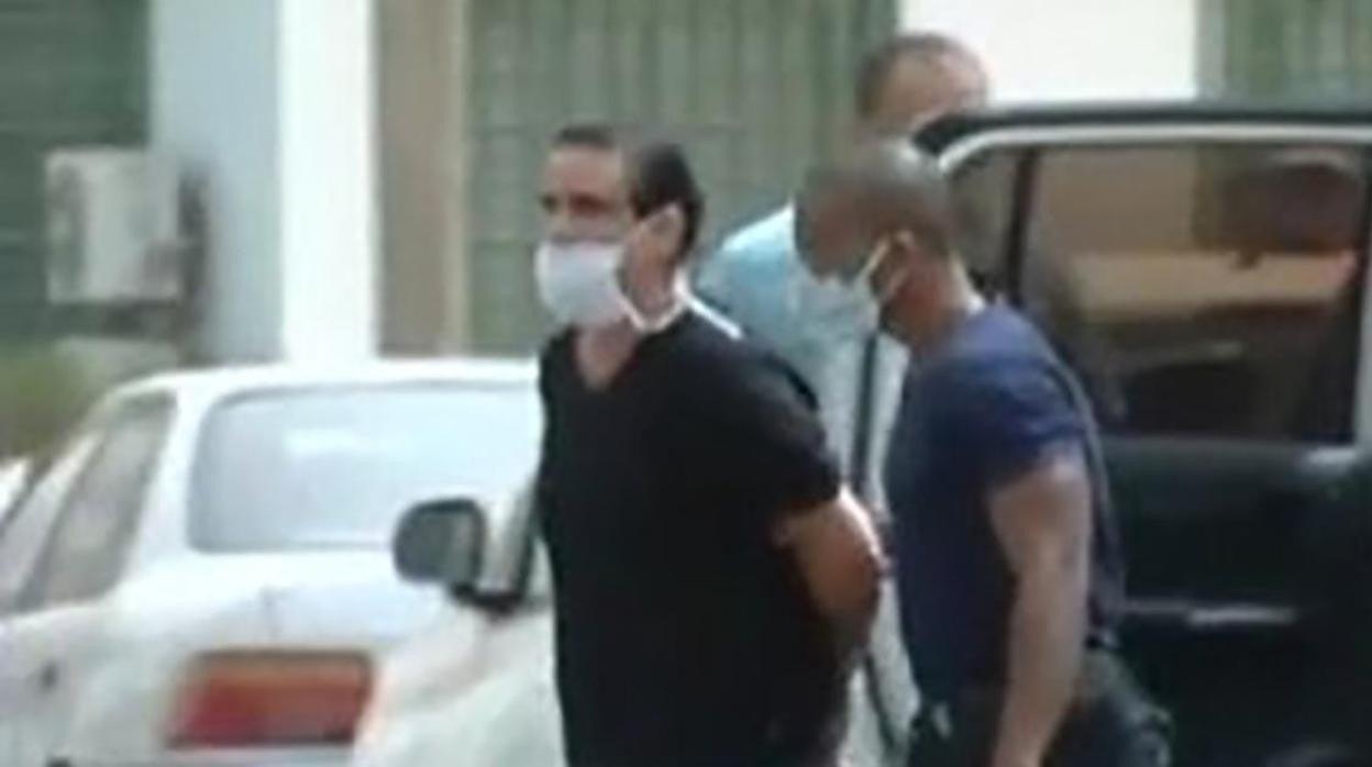 Traslado de Álex Saab, después de ser detenido