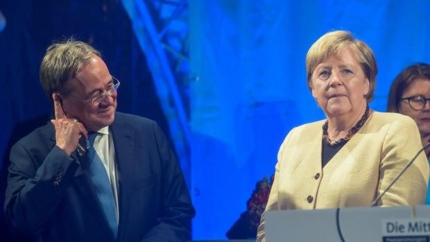 La oposición intenta reventar un mitin de Merkel en Stralsund