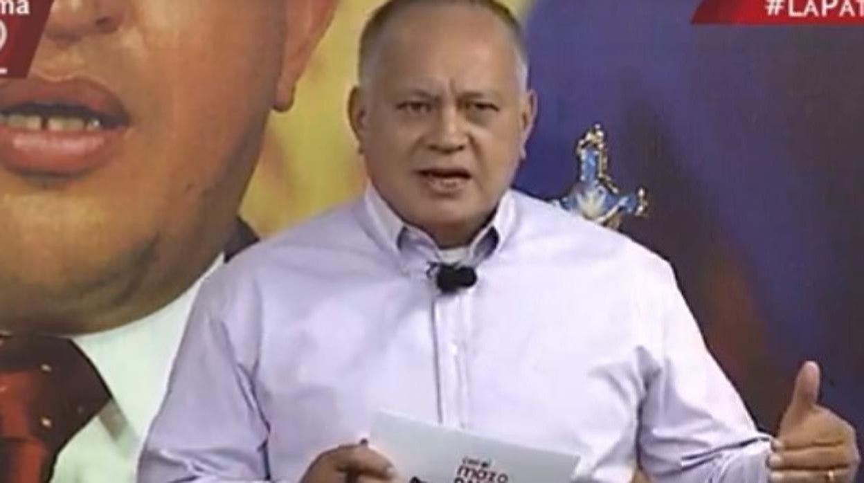 En el minuto 29 de la grabación, Diosdado Cabello ataca a ABC al que acusa de ser un periódico fascista y de desinformar sobre la realidad venezolana