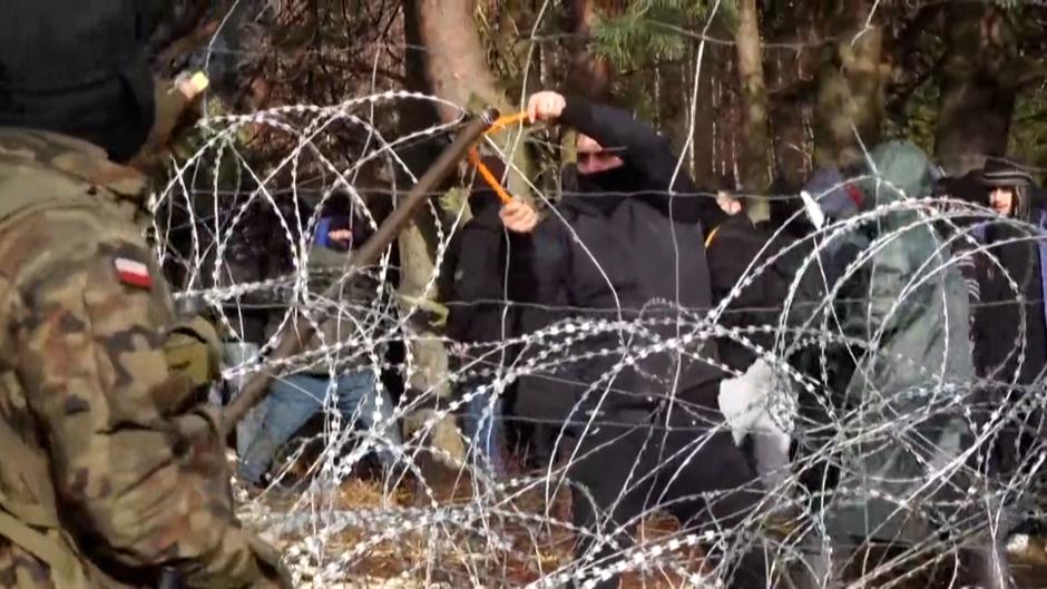 Continúa la crisis migratoria en la frontera entre Polonia y Bielorrusia