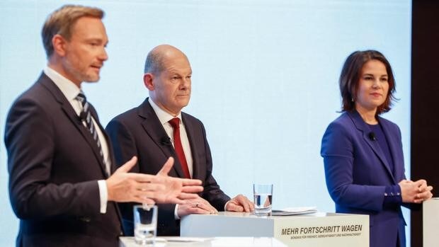 'Café para todos' en el nuevo Gobierno alemán del socialdemócrata Scholz