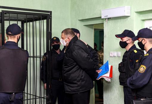 El líder opositor Serguei Tijanovski, en prisión