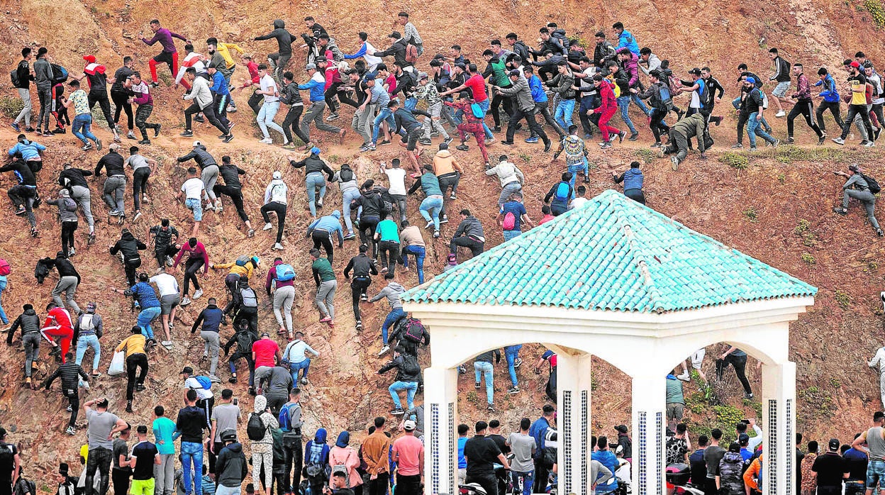 Crisis migratoria de Ceuta