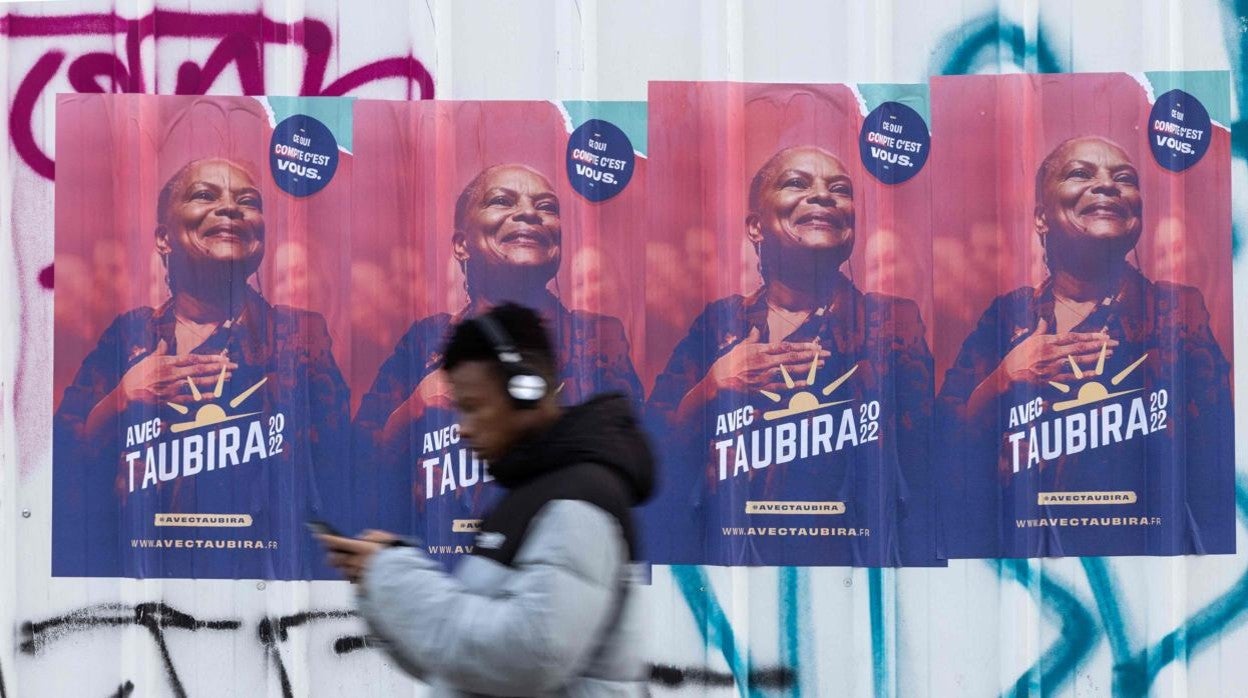 Carteles electorales de Christine Taubira, exministra francesa de Justicia