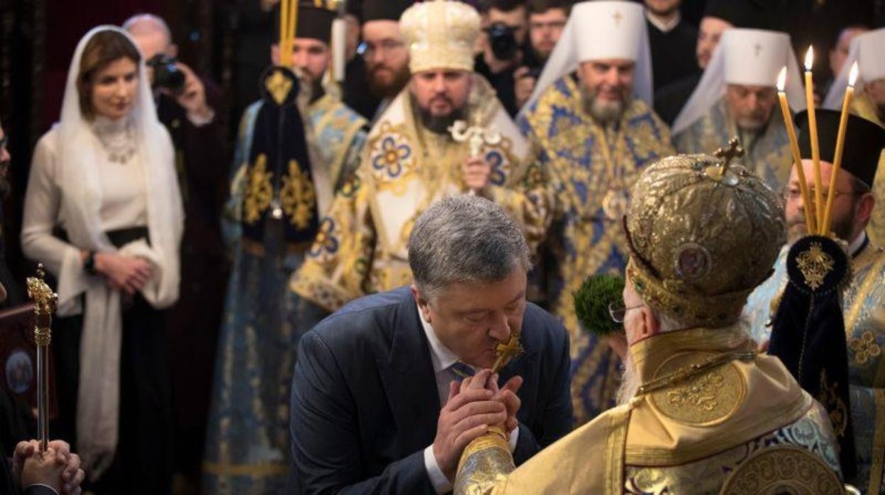 El presidente Poroshenko en 2019, en la ceremonia de constitución del Patriarcado de Kiev