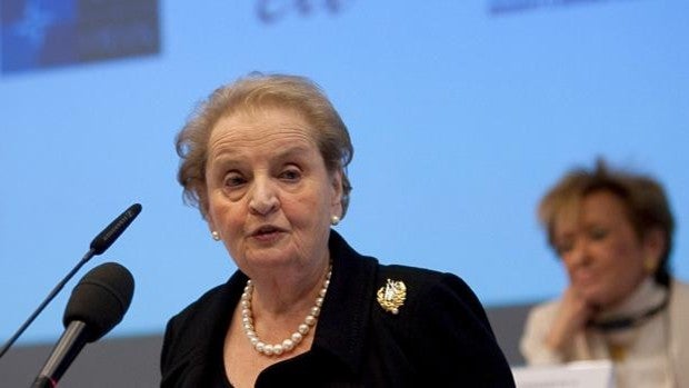 Fallece Madeleine Albright, la primera mujer que lideró la diplomacia de EE.UU.