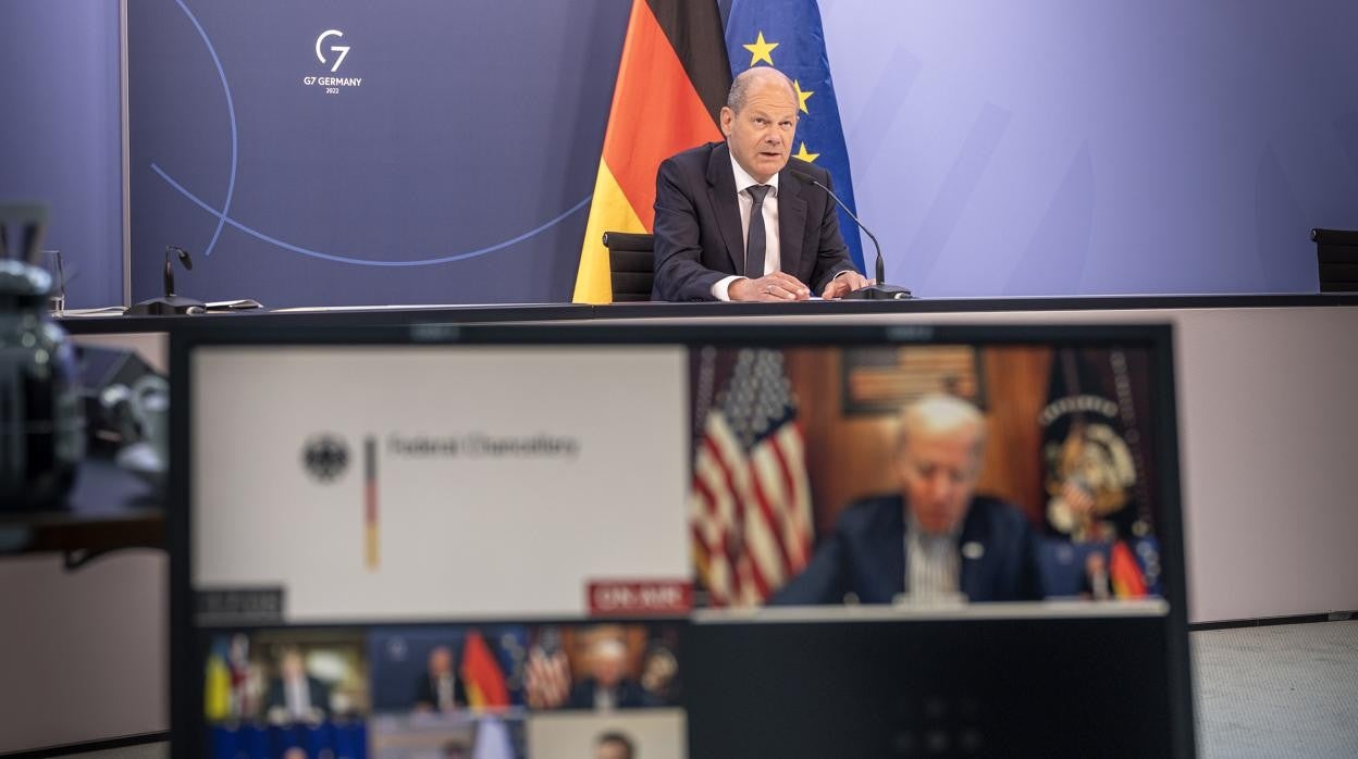 Un momento de la videoconferencia, en la que ha participado, entre otros, Olaf Scholz, y el presidente de EE.UU., Joe Biden