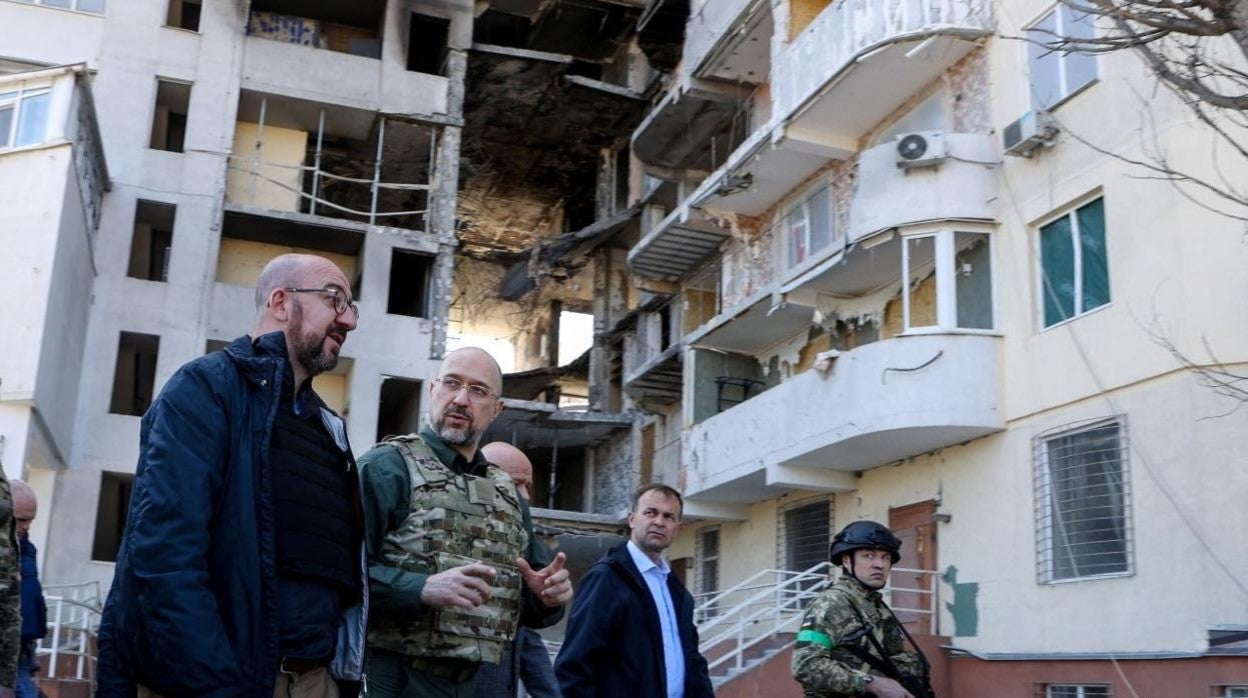 El presidente del Consejo Europeo, Charles Michel, durante su visita este lunes a Odesa