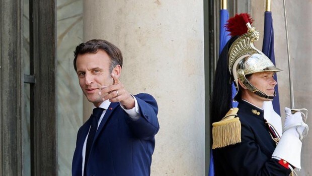 Macron anuncia su nuevo Gobierno con importante presencia femenina y de la Francia multicultural