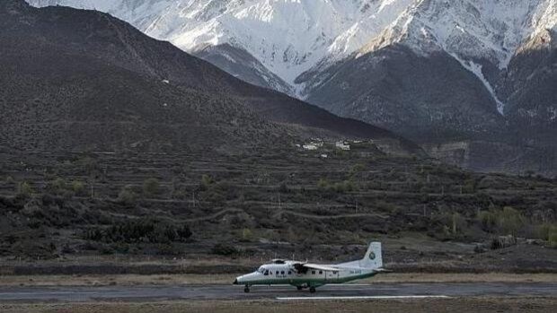 Los socorristas recuperan los 22 cuerpos de los fallecidos en accidente aéreo en Nepal