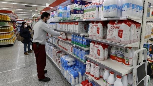 Alemania llama a la población a hacer acopio de agua y alimentos para diez días ante una crisis de suministros