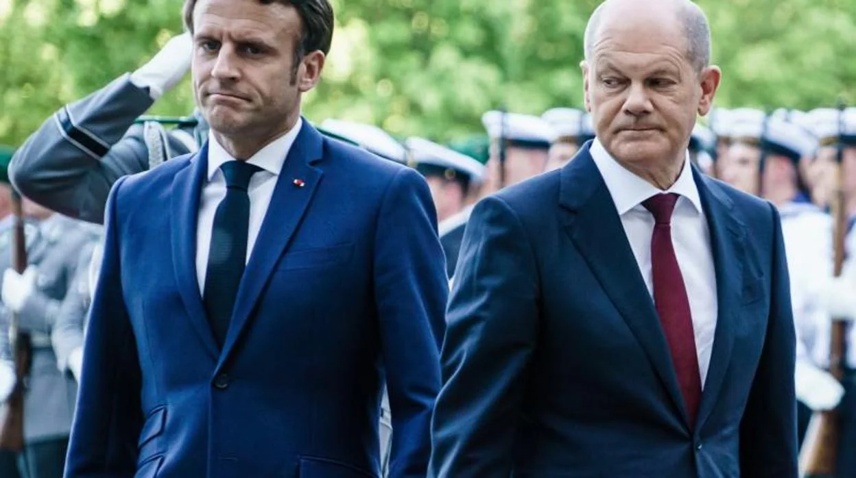 Los dos políticos en la visita del líder francés a Berlín a primeros de mayo