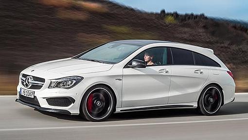 Mercedes Benz CLA 45 AMG Shooting Brake