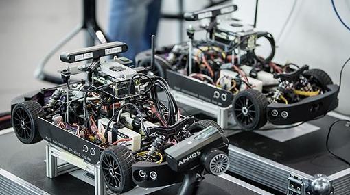 Los Audi Q5 a escala tan complejos como los reales