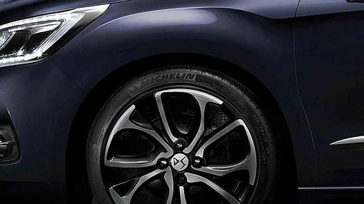 Elegantes llantas para el DS4 Opera Blue