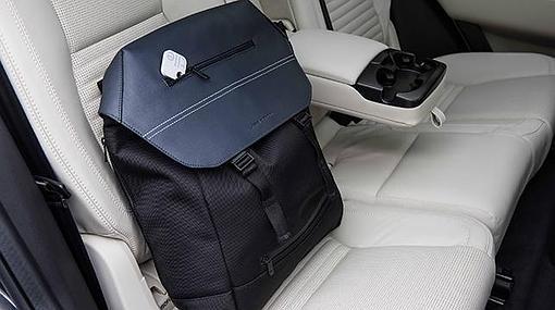 Olvidarse la mochila en el Land Rover Discovery Sport es ya cosa del pasado