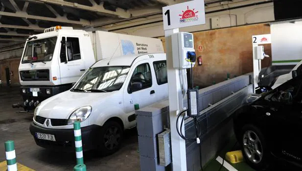 Anfac ha destacado que el volúmen de los coches eléctricos sobre el total del parque móvil continúa siendo bajo